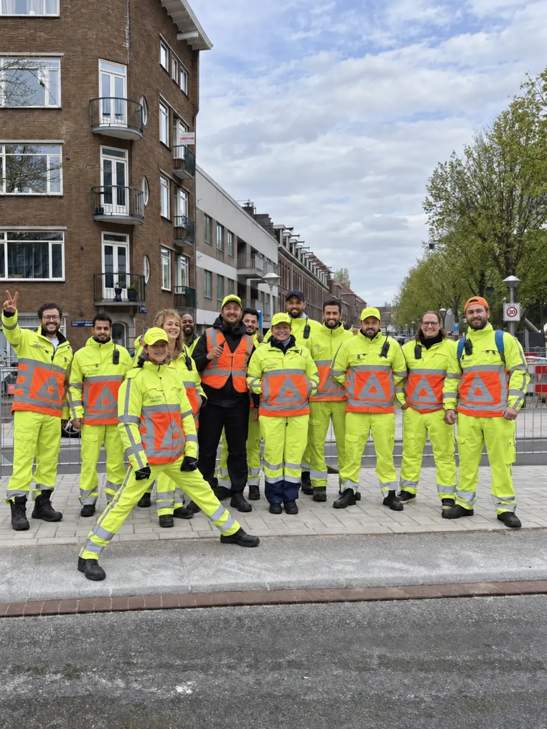 Het team van Pro Traffic Control op de Amsteldijk